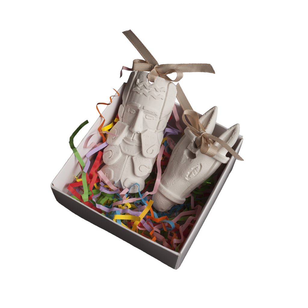Yeso Perfumado Set Conquistador + Caballo – Souvenir de Guatemala